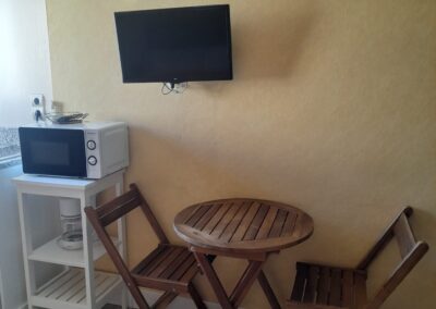 Lateral-studio-carihuela-torremolinos